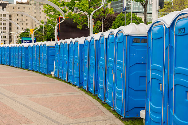 Best Standard Portable Toilet Rental in Kennesaw State University, GA